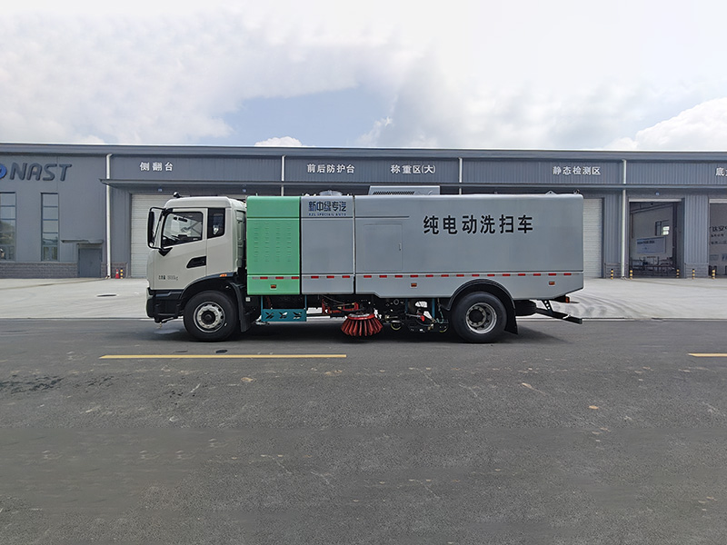 XZL5182TXSBEV型純電動洗掃車