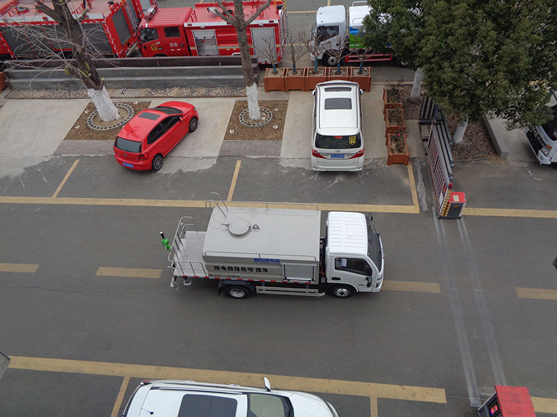 XZL5040GPSBEV型純電動(dòng)綠化噴灑車