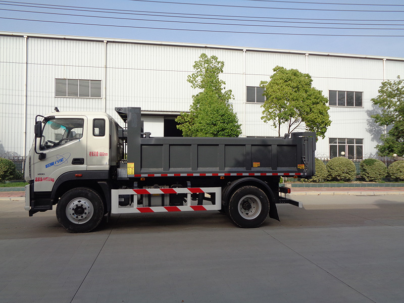 XZL5183ZLJ6型自卸式垃圾車